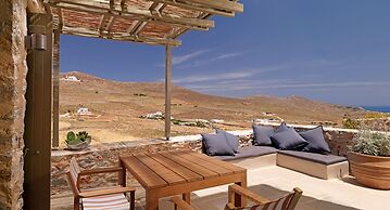 Themonies Luxury Suites