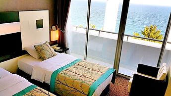 Blue Garden Hotel