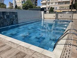 Blue Garden Hotel