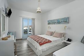 Iris Hotel