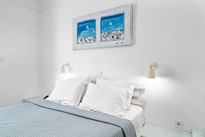 Iris Hotel