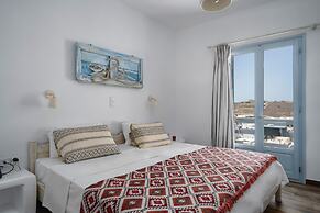 Iris Hotel