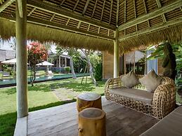 Villa Mannao by Villa Finder