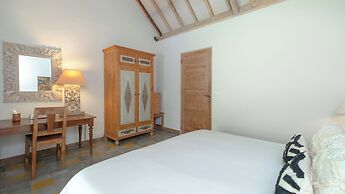 Villa Koyama by Villa Finder