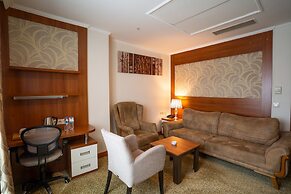 Kule Hotel & Spa