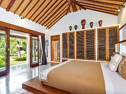 Villa Shantika by Villa Finder