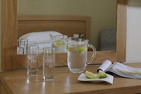 Hotel Almira