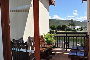 Hermanus AT HOME