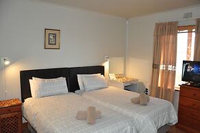 Hermanus AT HOME