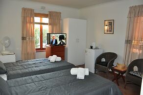 Hermanus AT HOME