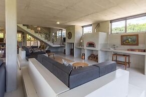 Red Box Villa
