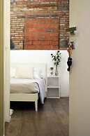 Rumi Rooms