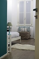 Rumi Rooms