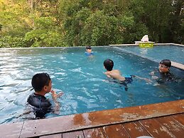 Wanathara Resort