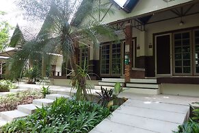 Wanathara Resort