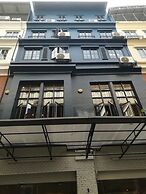 Natee Hostel