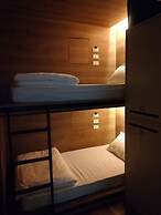Natee Hostel