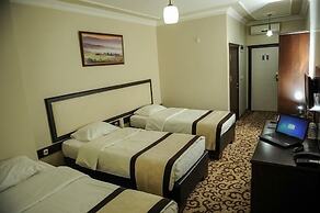 Teona Hotel