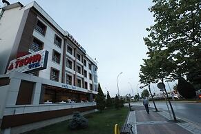 Teona Hotel