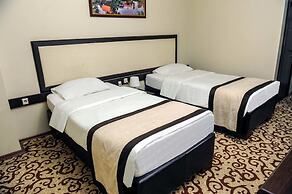 Teona Hotel