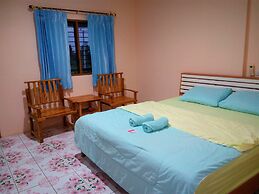 Peace Pool Resort