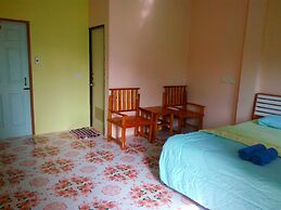 Peace Pool Resort