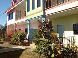 Peace Pool Resort