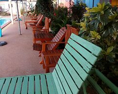 Peace Pool Resort