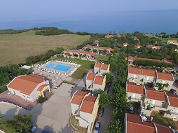 Fournia Village