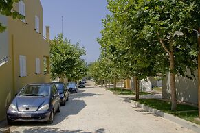 Fournia Village