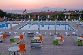 Fournia Village