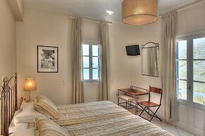 Delfini Hotel