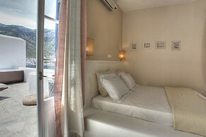 Delfini Hotel