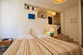 Delfini Hotel