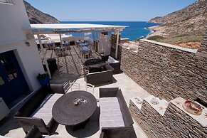 Delfini Hotel