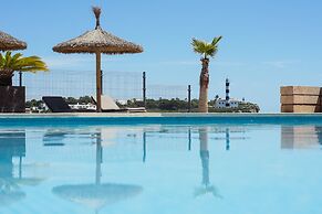 Orange Colom Seaside Apartments