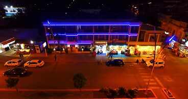 More Hotel