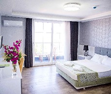 More Hotel