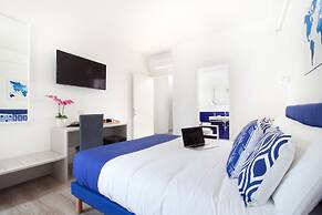 Sirocco Suites