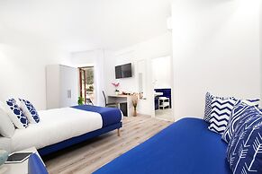 Sirocco Suites