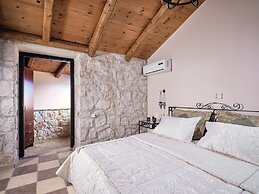 Diamond Suites