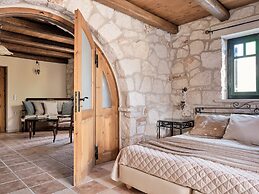 Diamond Suites