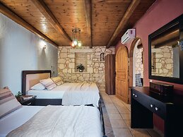 Diamond Suites