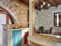 Diamond Suites