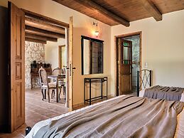 Diamond Suites