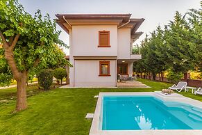 Vista Villas & Suites
