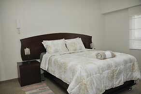 Miraflores4Rent Sisley