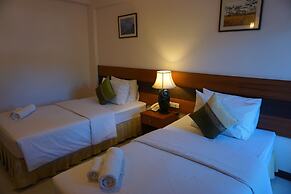 Kirimathani Hotel