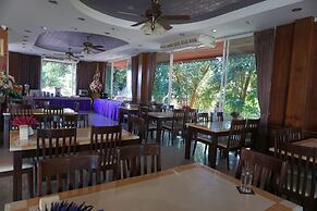 Kirimathani Hotel