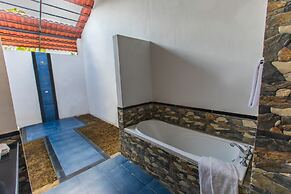 Tuli Veer Bagh Resort